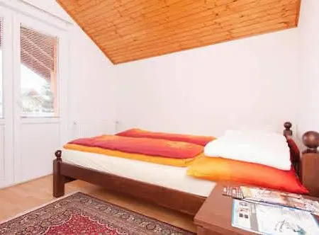 Relax And Fly Vendégház